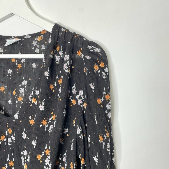 ABOUND | Floral Bodysuit | S - Picture 4 of 5